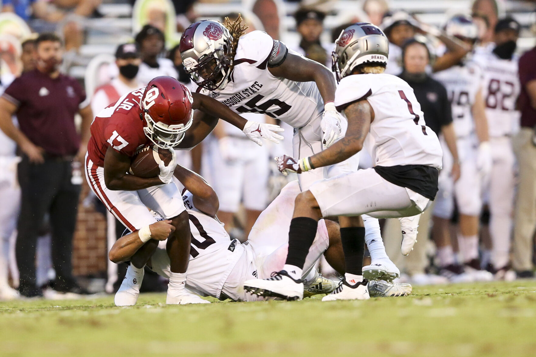 Oklahoma Sooners vs Missouri State Bears